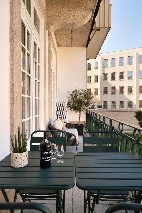 Historic Apartment At Cardosas With Balcony Порто Екстериор снимка