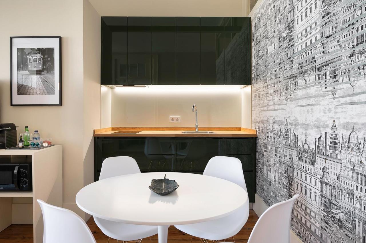 Historic Apartment At Cardosas With Balcony Порто Екстериор снимка