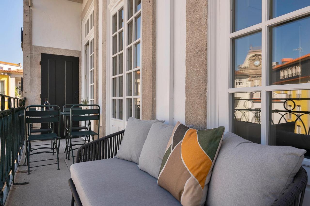 Historic Apartment At Cardosas With Balcony Порто Екстериор снимка